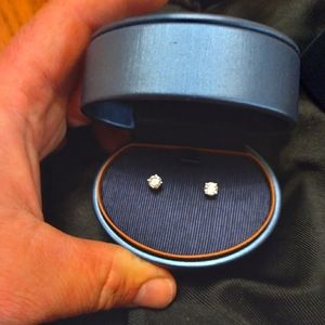 Three-quarter Leo cut diamond